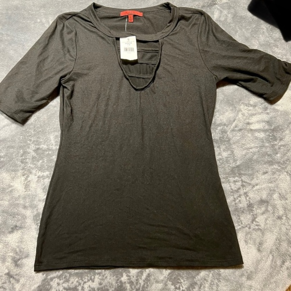 BKE Woman’s size S Black Shirt NWT